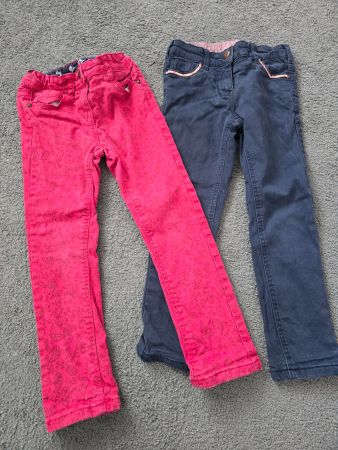 2 Mädchen Herbst-Winterhosen, Grösse 110