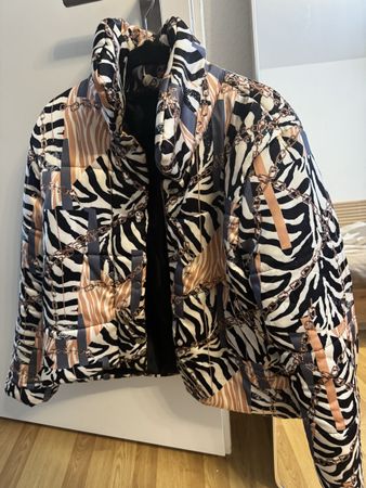 Stylish Padded Jacket, Zebra Print, Great for Autumn!