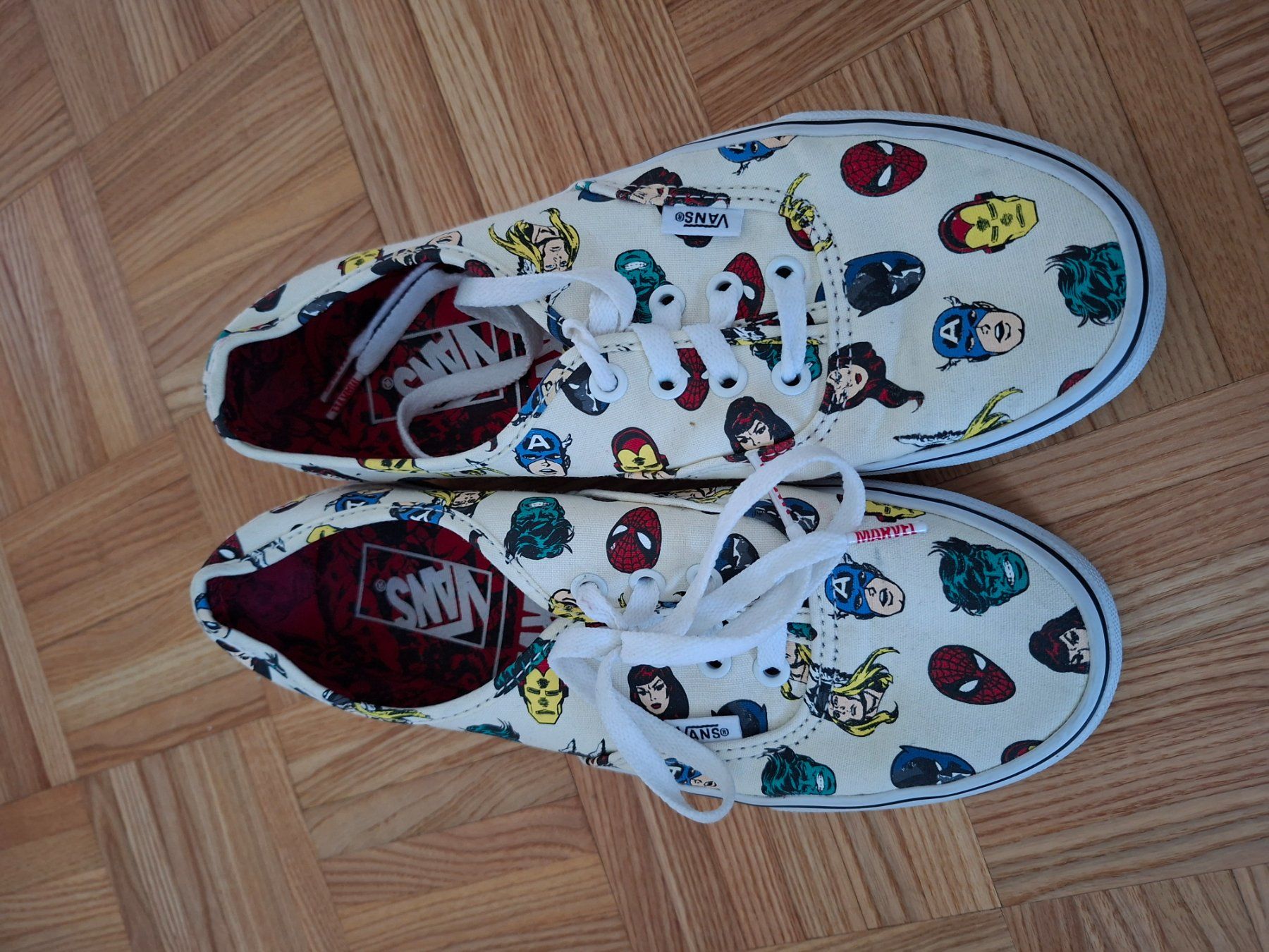 Vans Scarpe da uomo: Vans Marvel Comic Sneaker, Grösse 38 – Usato da Schüpfen venduto da deb_d2h8