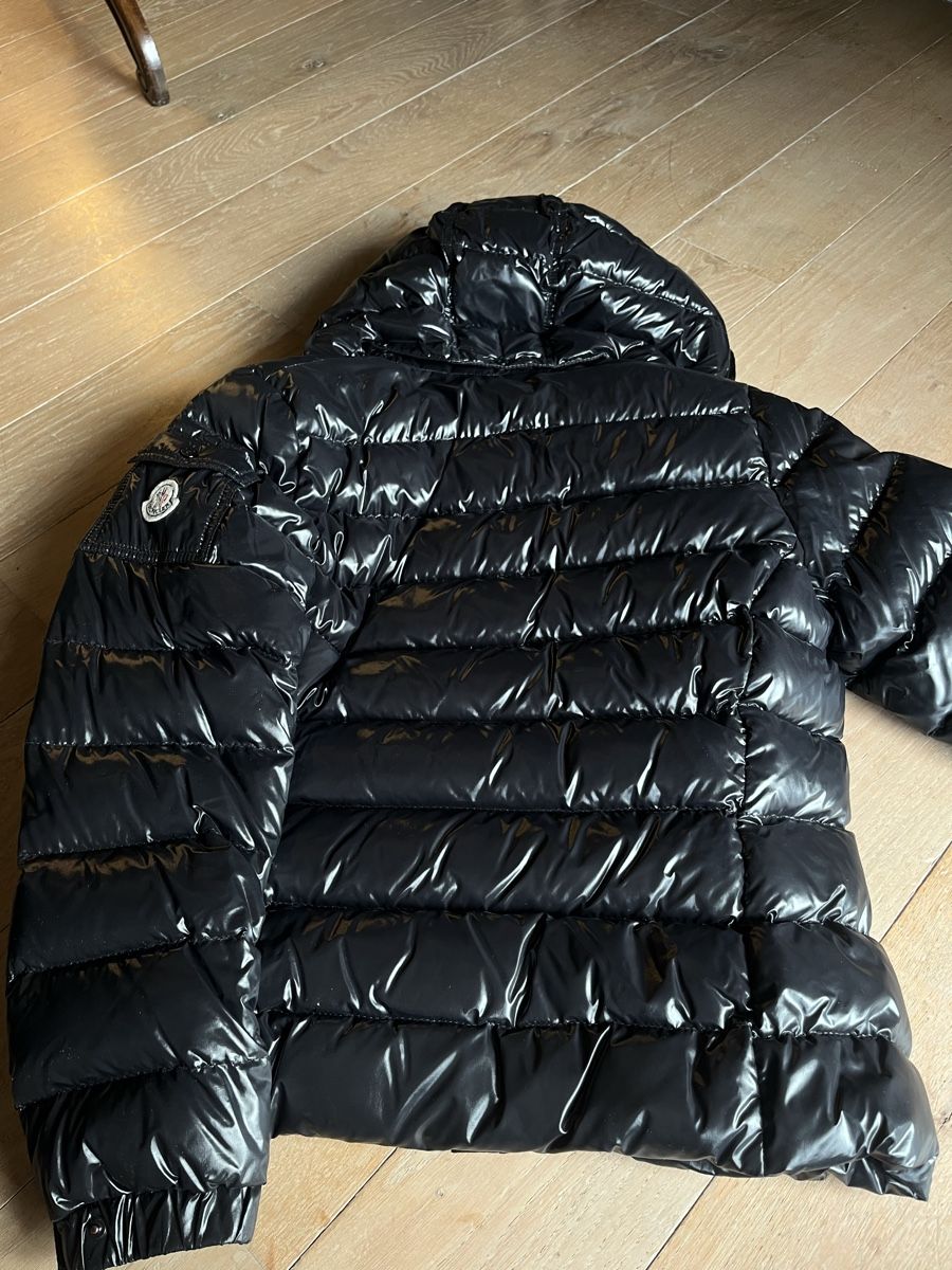 Moncler Giacche: Moncler Daunenjacke Schwarz Grösse 4 – Nuovo (secondo la descrizione) da Zürich venduto da ghome 7