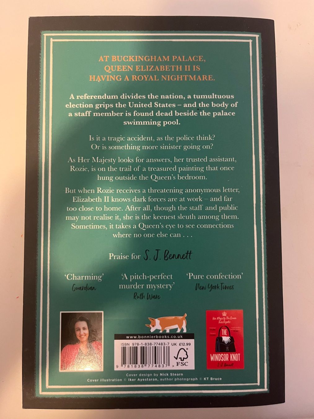 Bücher: Buch: A three Dog Problem, S. J. Bennett (Englisch) – Neu (gemäss Beschreibung) aus Steinhausen von Silberundpfeil 1