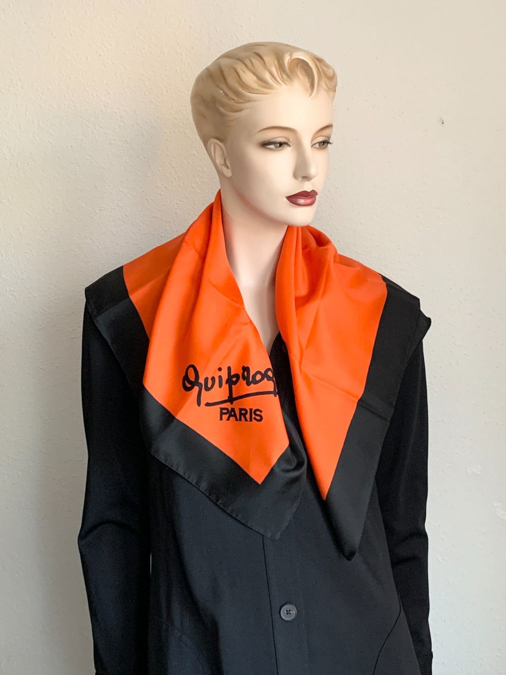 Foulards, Tücher & Schals: 2 Foulard von Grès Paris "Cabochard und Quiproquo" – Gebraucht aus Kloten von Nephty 8