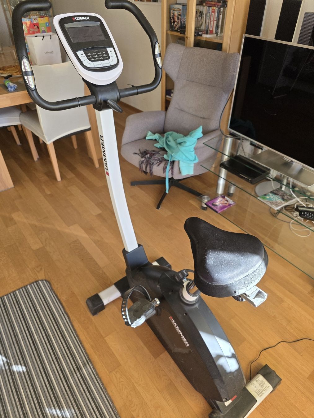 Vélos d'appartement: Hometrainer – D'occasion à Therwil par and_d825