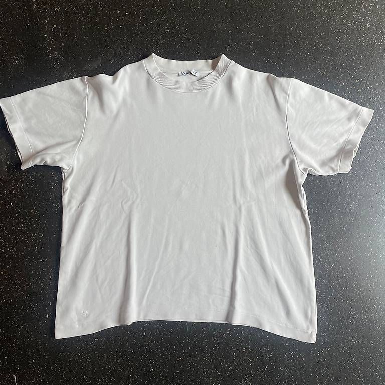 T-Shirts: Zara T-Shirt – Gebraucht aus Zuchwil von hok_98 2