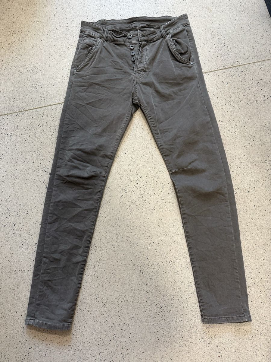 Pantaloni: Melly&co Hose – Nuovo (secondo la descrizione) da Itingen venduto da jessi811