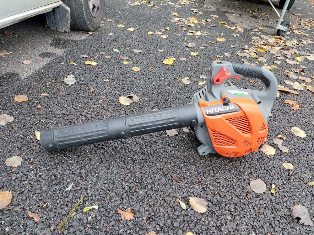 Laubbläser Hitachi 2 Takt Kaufen auf Ricardo