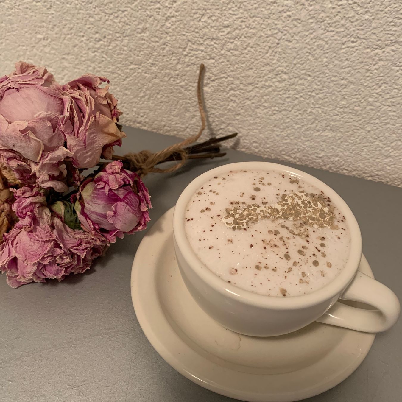 Tutte le decorazioni: Deko Kaffee Tasse "Cappuccino" – Usato da St. Gallen venduto da Miousch