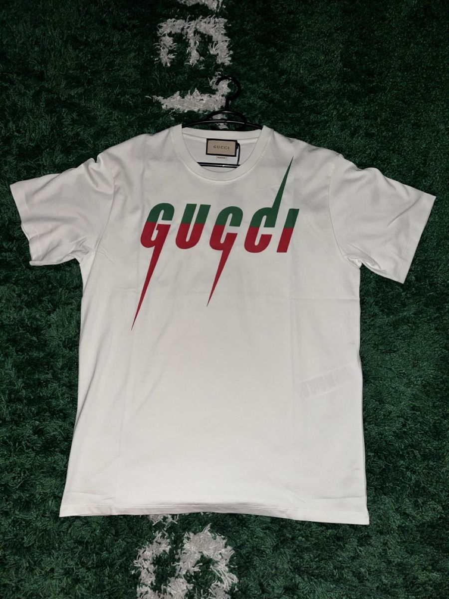 Gucci T-shirt: Gucci Shirt (neuverpackt) – Nuovo e nell'imballaggio originale da Diessenhofen venduto da Forster_Robin