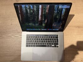 MacBook Pro 16 Zoll