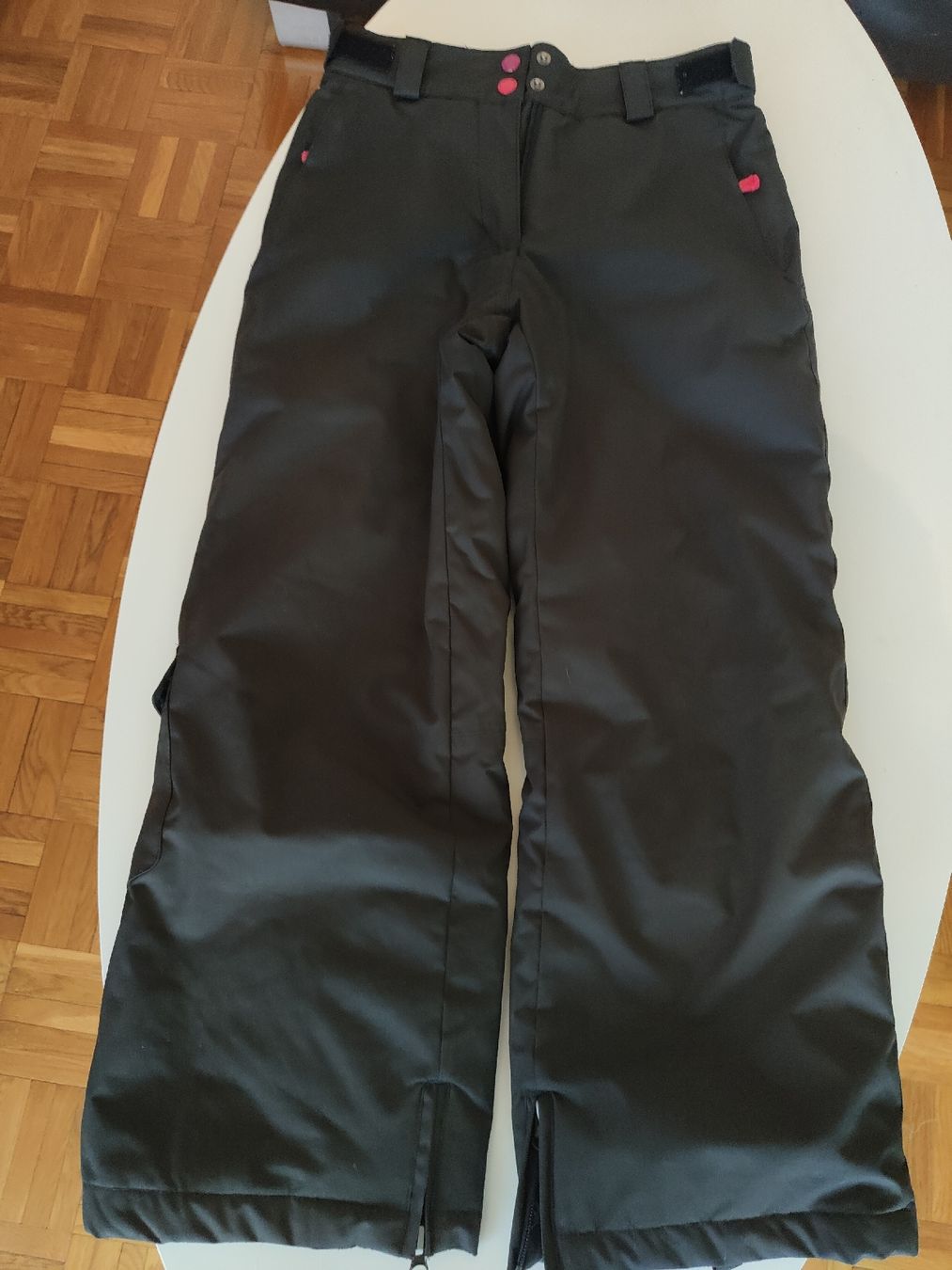 Pantalons: Skihose Gr. 140 – D'occasion à Effretikon par jeb_l9k5
