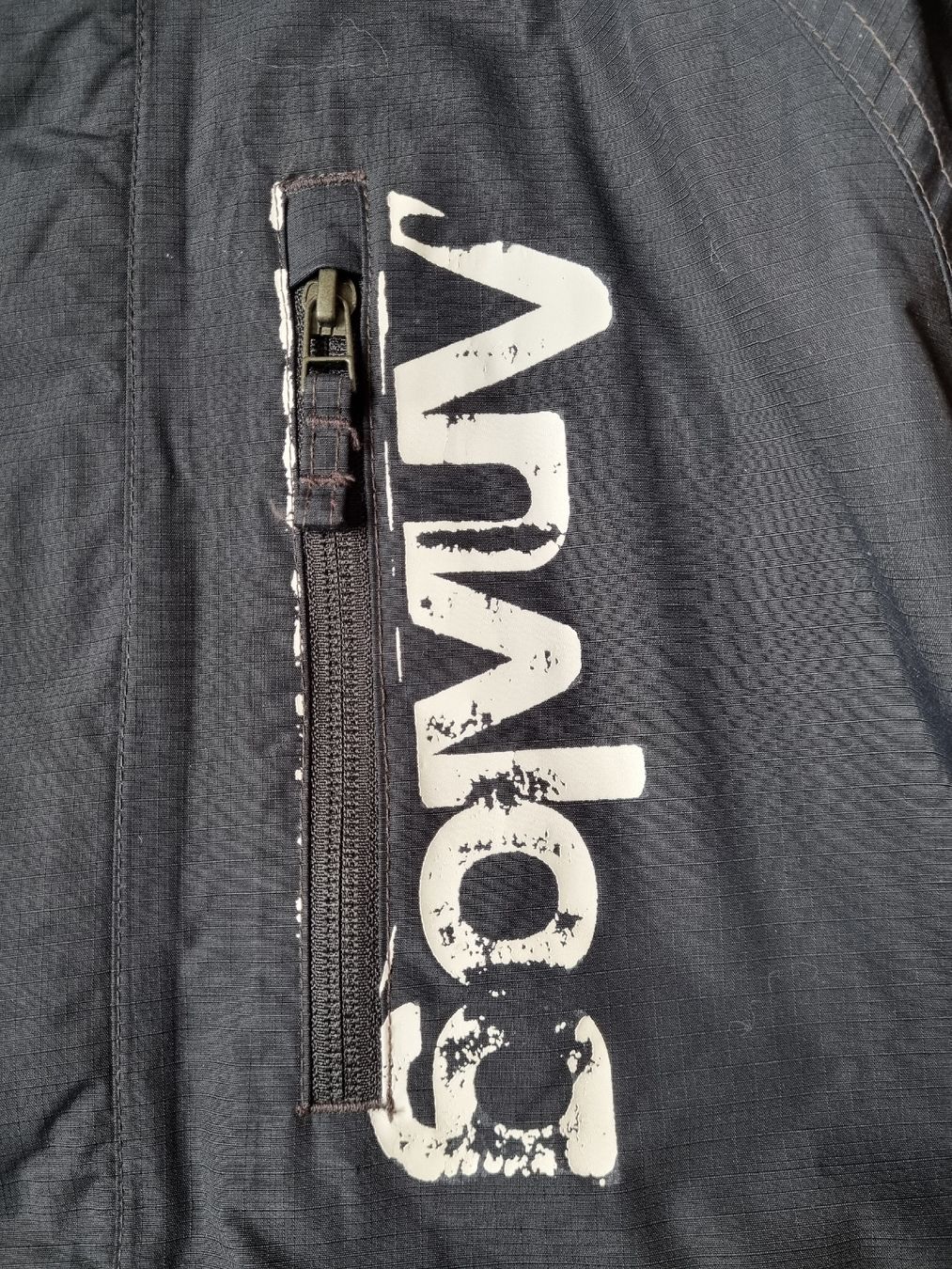 Burton Jacken: Analog Snowboardjacke – Gebraucht aus Liebefeld von Nobody7 3