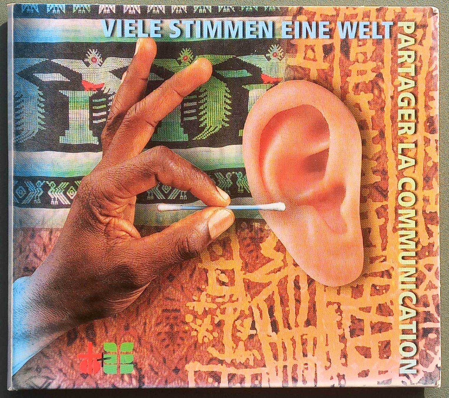 CDs: CD - Viele Stimmen, eine Welt – D'occasion à Niederuzwil par lubimaja