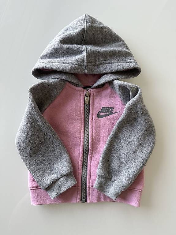 Giacche & Cappotti: Nike Jäckli Baby Mädchen – Usato da Muttenz venduto da emyvogel