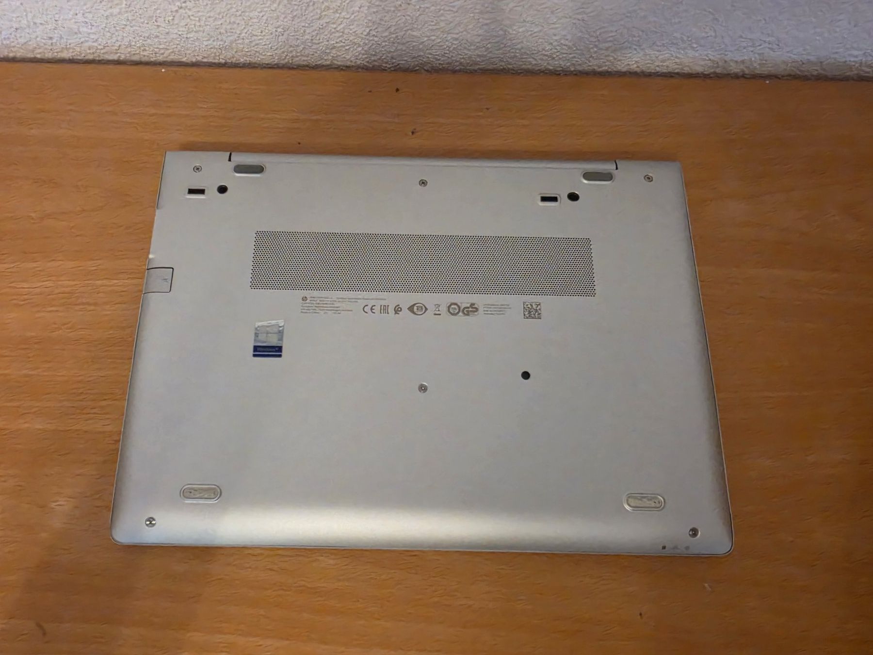 Hewlett Packard Notebook: HP Elitebook 840 G6 Core i7 – Usato da Leimbach AG venduto da jaja79 2
