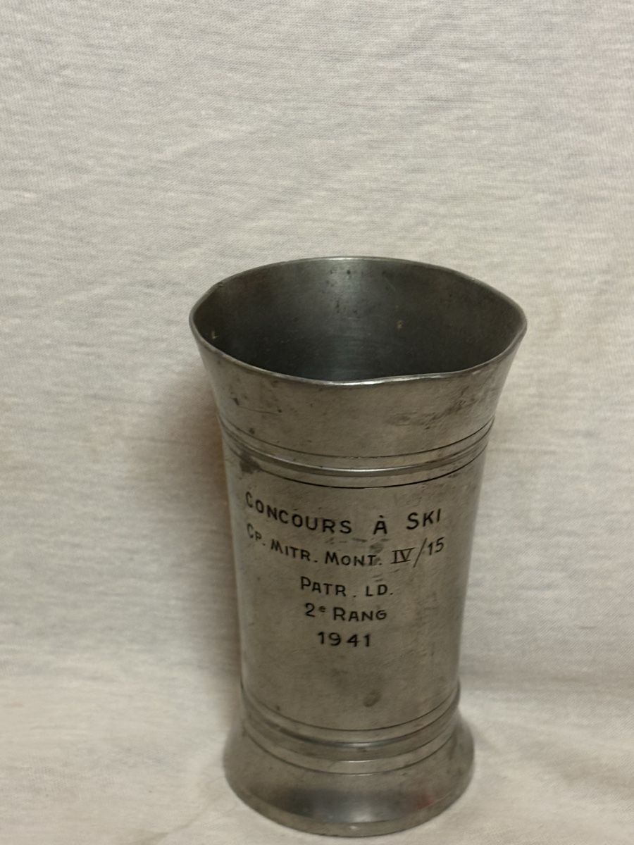 Tutte le decorazioni: Coupe vintage Ski 1941, 2ème Rang - Objet de collection – Usato da Sâles (Gruyère) venduto da LEALdebarras1