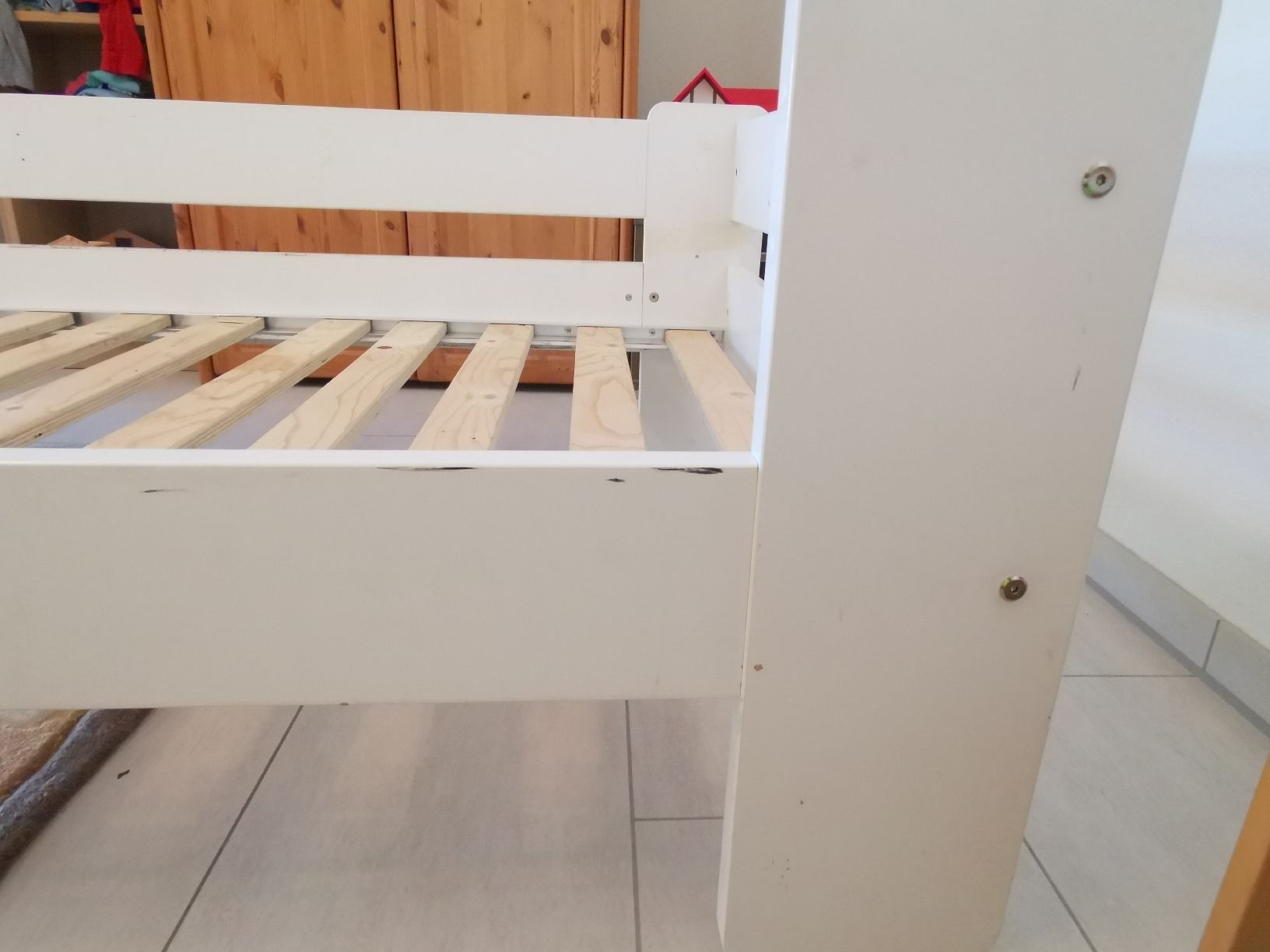 Betten: Kinderbett 90x200 – Gebraucht aus Schlieren von mir_r7jl 1