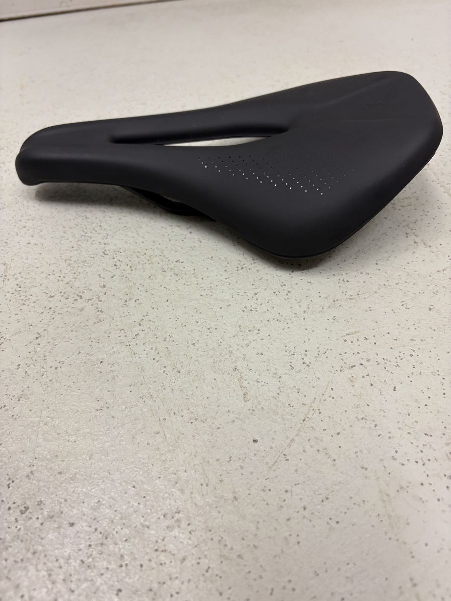 Specialized Pièces détachées: Specialized Sattel  NEU – Neuf (Voir description) à Gossau SG par greygoose02 1