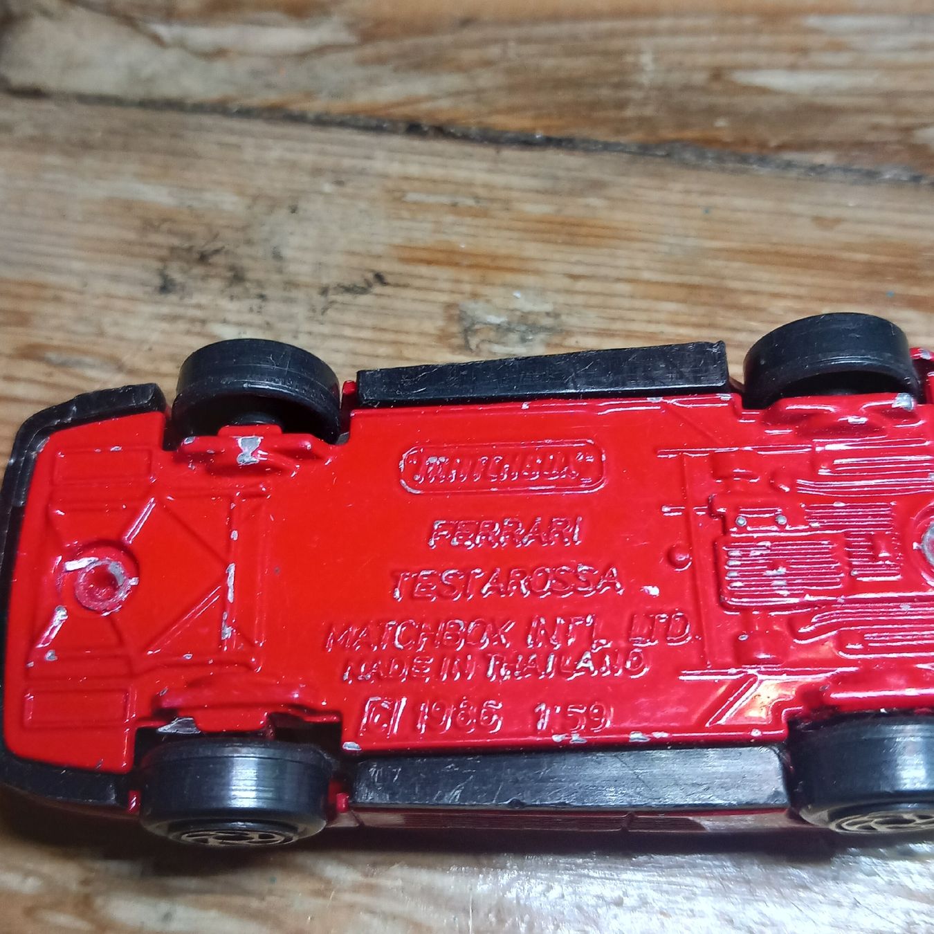 Matchbox Modellini d'auto: Matchbox Ferrari Testarossa – Usato da Ebnat-Kappel venduto da blazzi 4