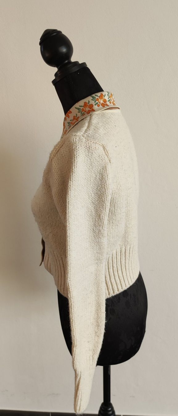 Zara Gilet & Giacche senza maniche: Jaquette fleurie – Usato da Riaz venduto da cam_x5xs 4