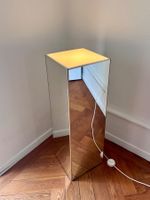 Colonne lumineuse en miroir Deknudt, vers 1980