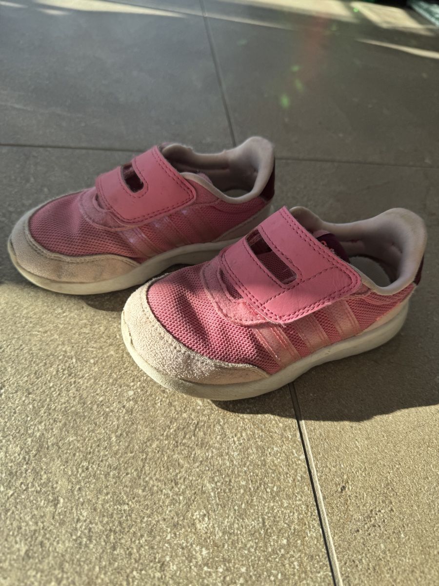 Adidas Chaussures garçon: Adidas – D'occasion à Ruvigliana par lux_t2sb 1