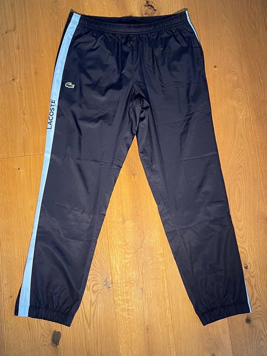 Lacoste Hosen: Lacoste Trainerhose dunkelblau – Gebraucht aus Altendorf von Kabuzze
