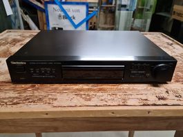 Technics Stereo Synthesizer Tuner