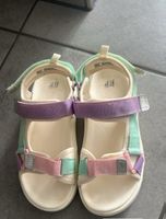 H&M, Mädchen Sandalen