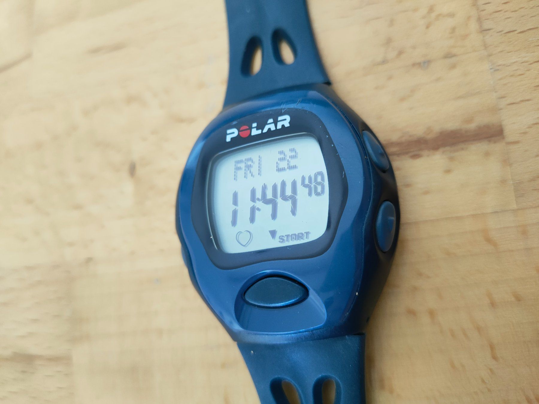 Polar Orologi: Polar A3 montre seulement – Usato da Gland venduto da zan_955v 3