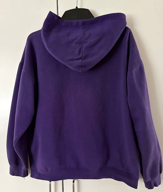 Maglioni & Felpe: Hoodie violett – Usato da zürich venduto da shantima 1