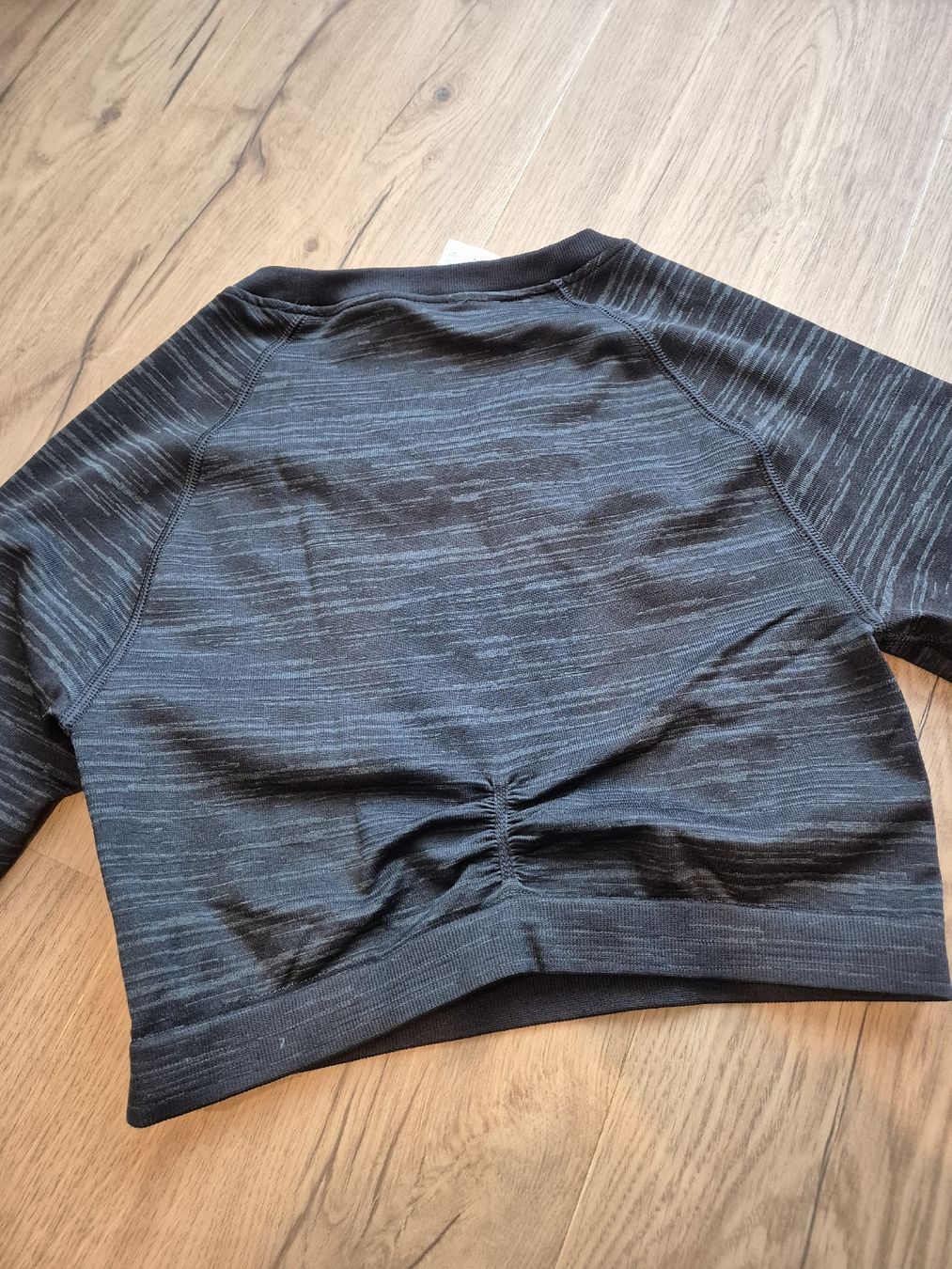 Gymshark Top: Gymshark Top Gr. L – Usato da Wil SG venduto da FionaSmile 2