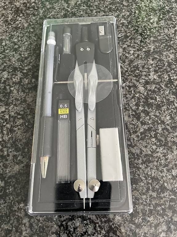 Stylos & Marker: Büro / Schulbedarf – D'occasion à ossingen par franco057 1