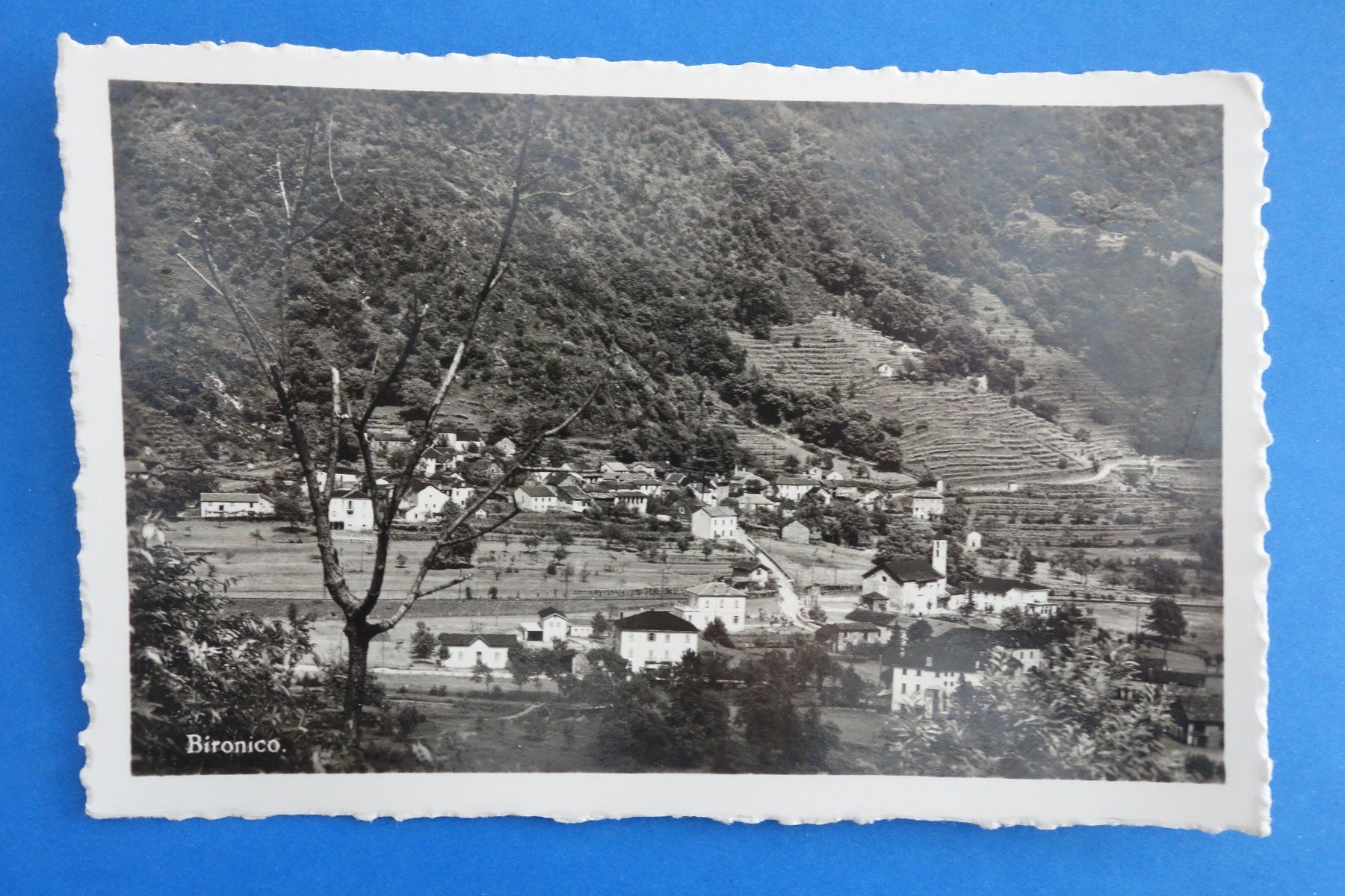 Cartoline postali: BIRONICO - Gesamtansicht - 1939 - posta da campo – Usato da Ibach venduto da Ibanto