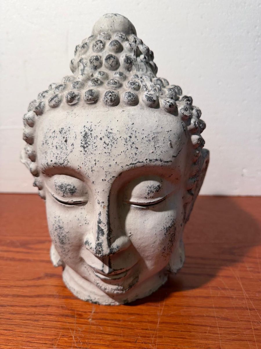 Skulpturen & Statuen: Buddha Head Statue Decorative Item – Gebraucht aus Lausanne von vas_cdb2 1