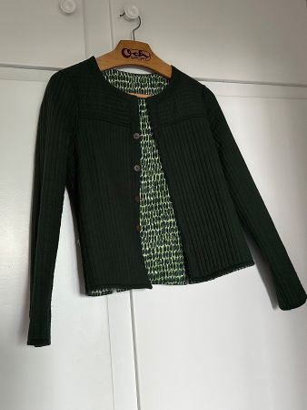 Jacke/Blazer Gr. M  2-seitig tragbar grün