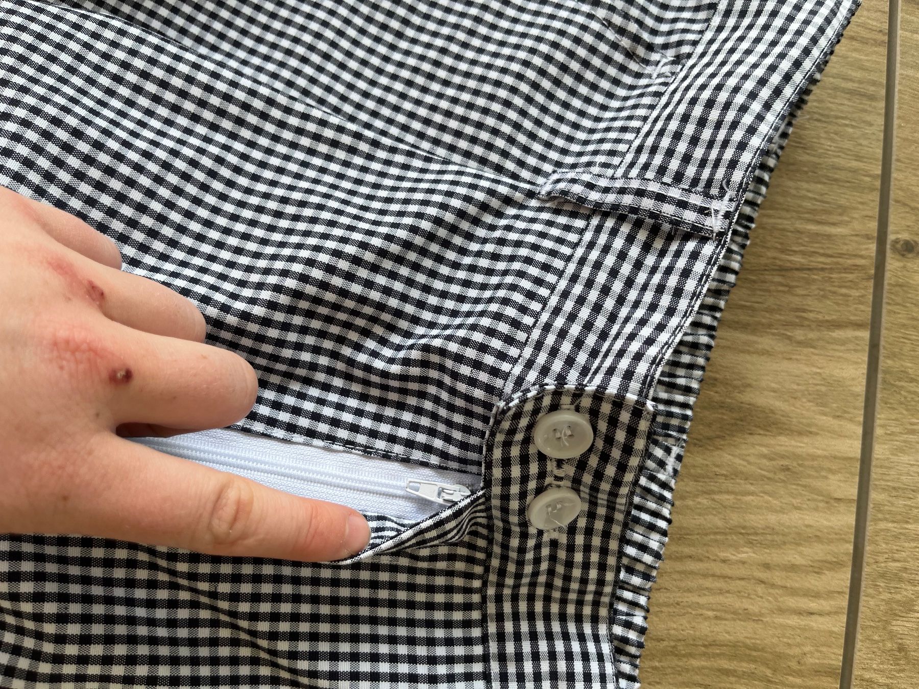 Pantaloni: oversized Hosen kariert – Usato da Zuzwil SG venduto da dieschnellemichelle 4