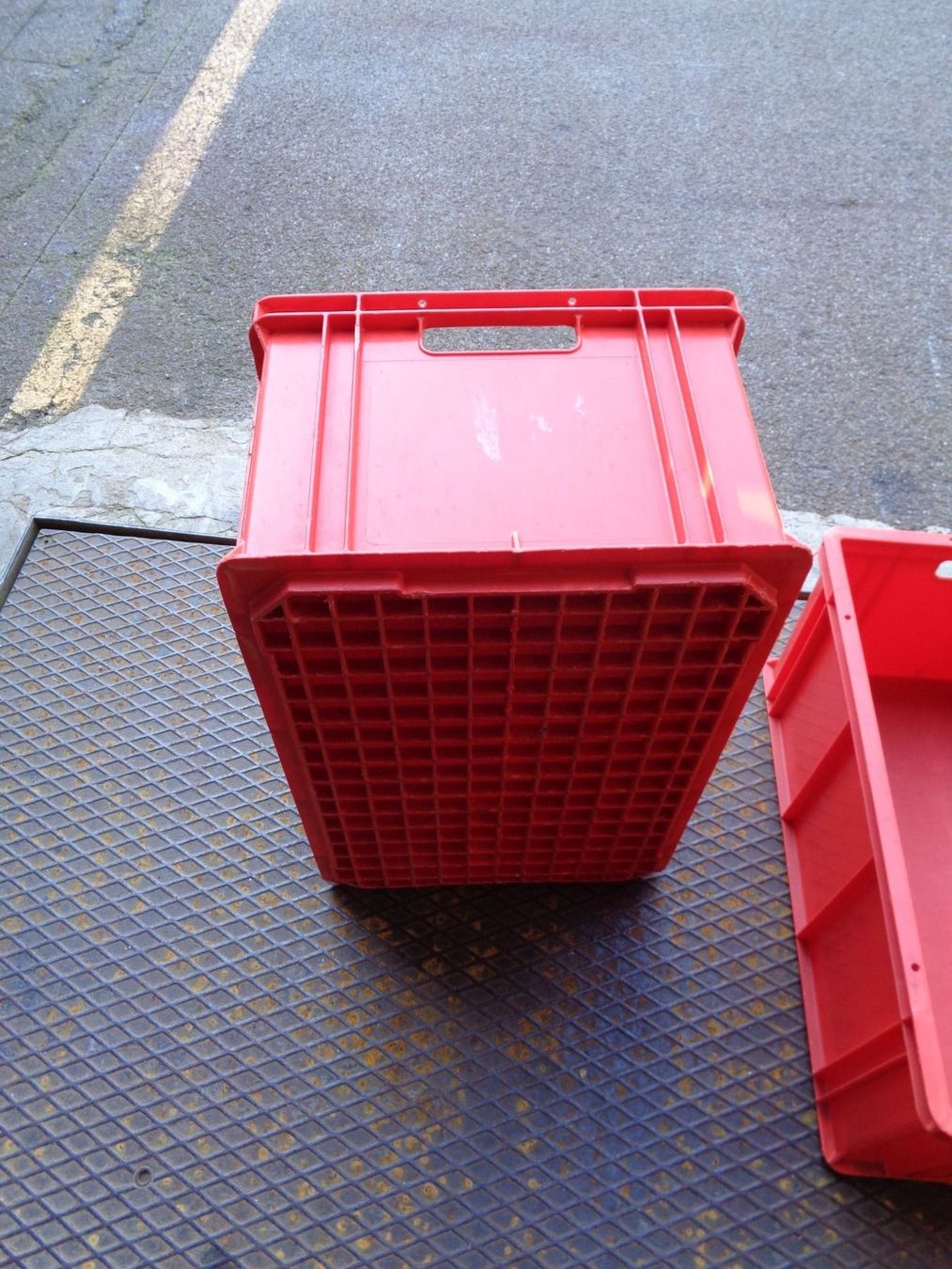 Transportkisten: stabile Lagerkisten Wez - Stapelboxen – Gebraucht aus Ulisbach von MSH01 1