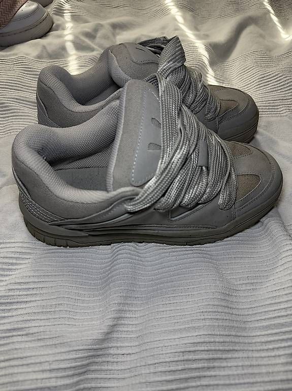 Scarpe da donna: Bershka sneaker – Usato da Geuensee venduto da mar_ld75 1