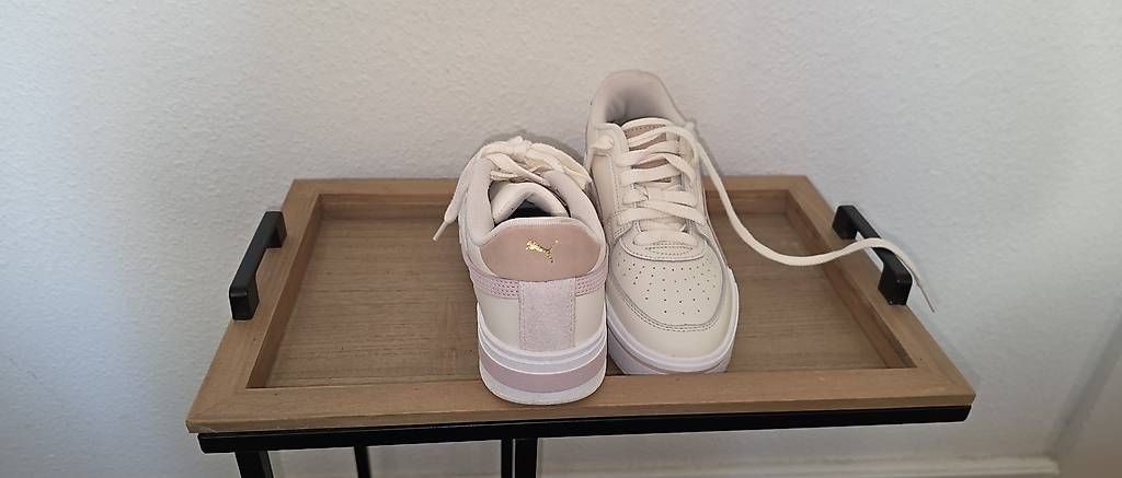 Scarpe da donna: Baskets Puma – Usato da Genève venduto da Eliferr 2