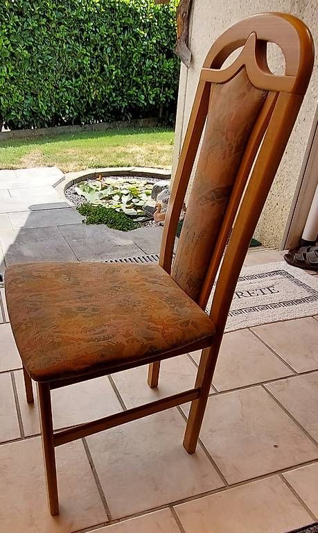 Tables: Esstisch mit 6 Stühlen Eiche massiv hell – D'occasion à Pfäffikon ZH par pch_p6w5 4