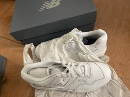 New Balance 550 sneakers white new in original box size 45