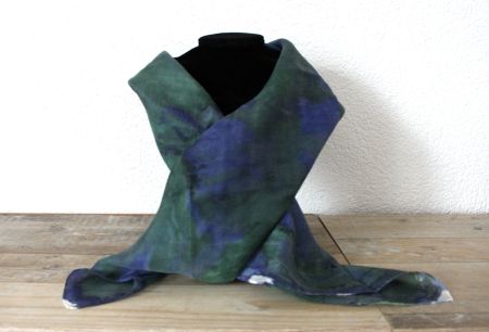 Seiden Foulard in grün - blau - weiss