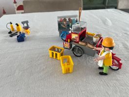 Playmobil Glace and Hot Dog Stand with Figure