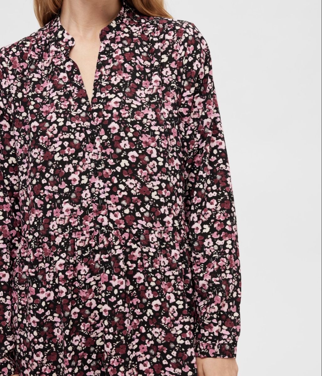 Kleider: Kleid von SELECTED FEMME – Neu (gemäss Beschreibung) aus Goldach von pikay 1
