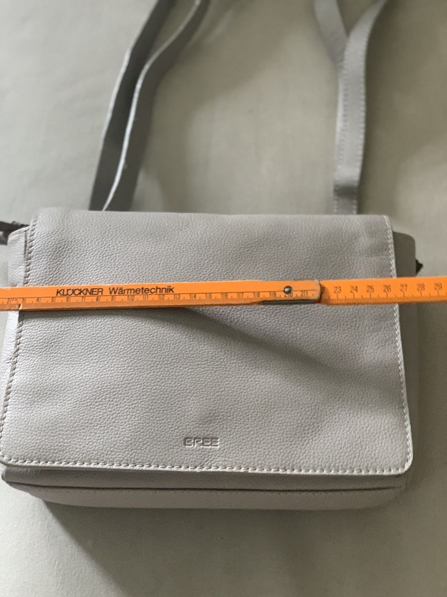Bree Taschen für Damen: SOMMERHIT Bree Handtasche – Gebraucht aus Bergdietikon von zor_856j 1