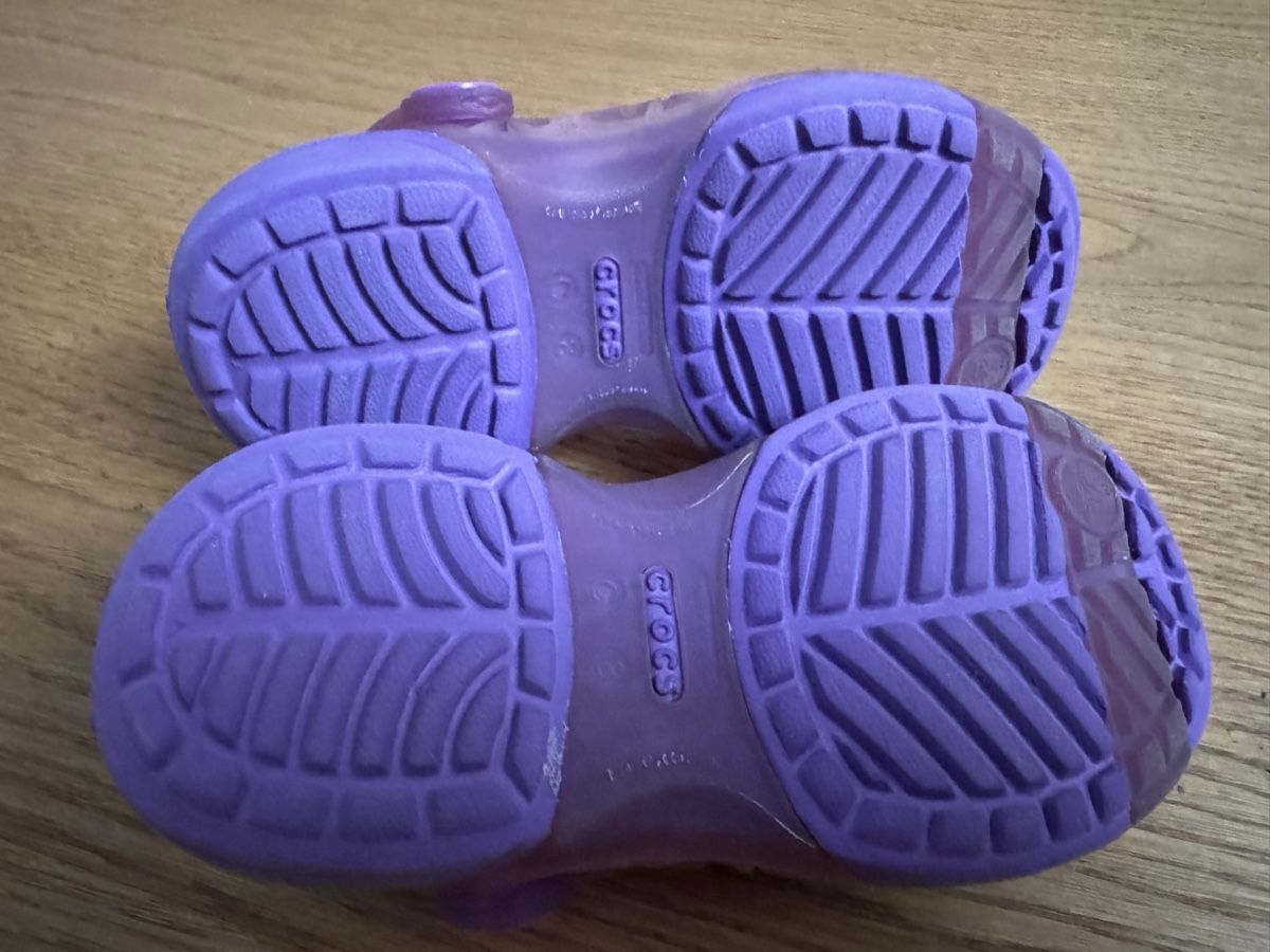 Crocs Scarpe per ragazze: Crocs 8 Gr. 24-25 – Usato da Genthod venduto da Tidus04 3