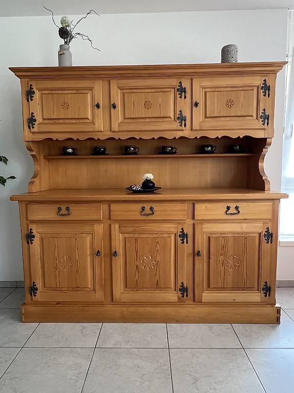 Schränke: Massiv Holzschrank – Gebraucht aus Burgdorf von joh_6b9q