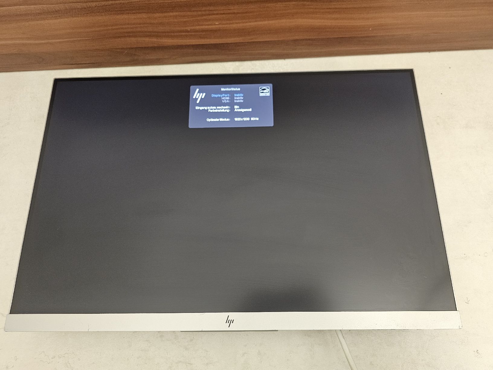 Hewlett Packard Monitor: HP E243i Monitor 24" FHD – Usato da SCHAFFHAUSEN venduto da Atami99