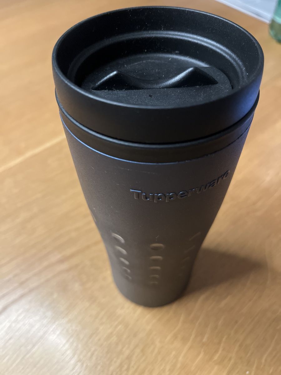 Tupperware Gourdes & Thermos: Tupperware Thermobecher NEU – Neuf (Voir description) à Diepoldsau par Sonne14 1