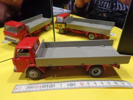 Ford D800 Pritsche 1:43 (ohne Box) Kirk (Tekno) DK   > (GU)
